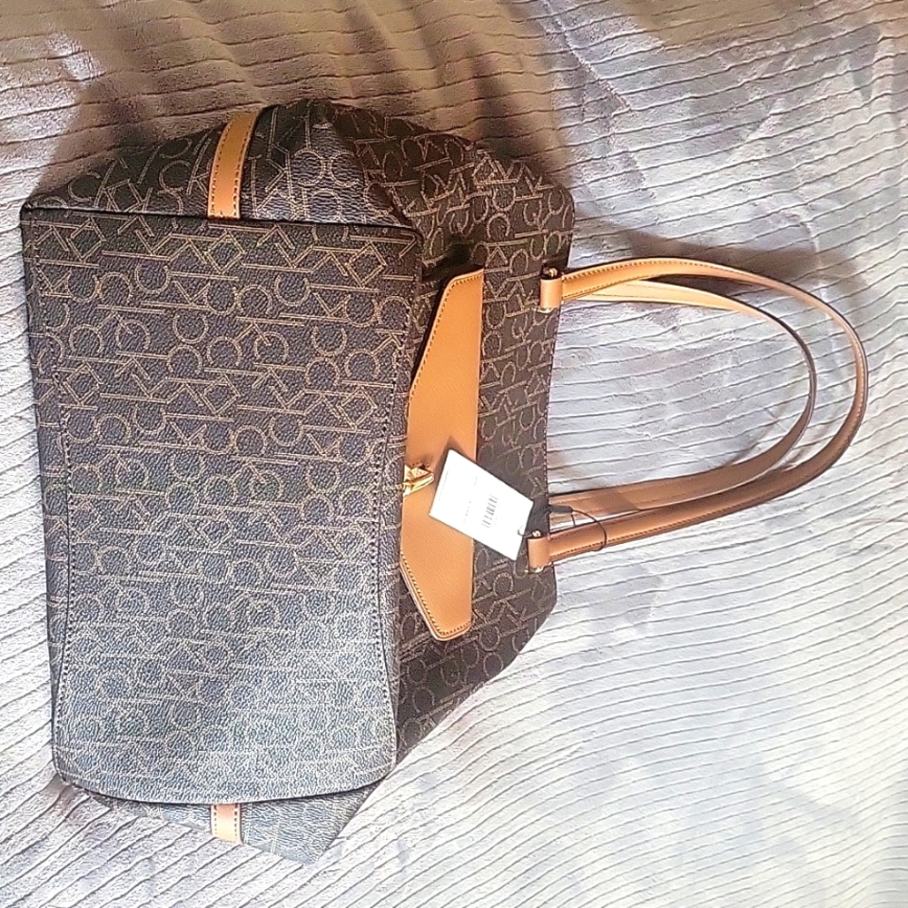 A beautiful CK BAG with lock  pocket